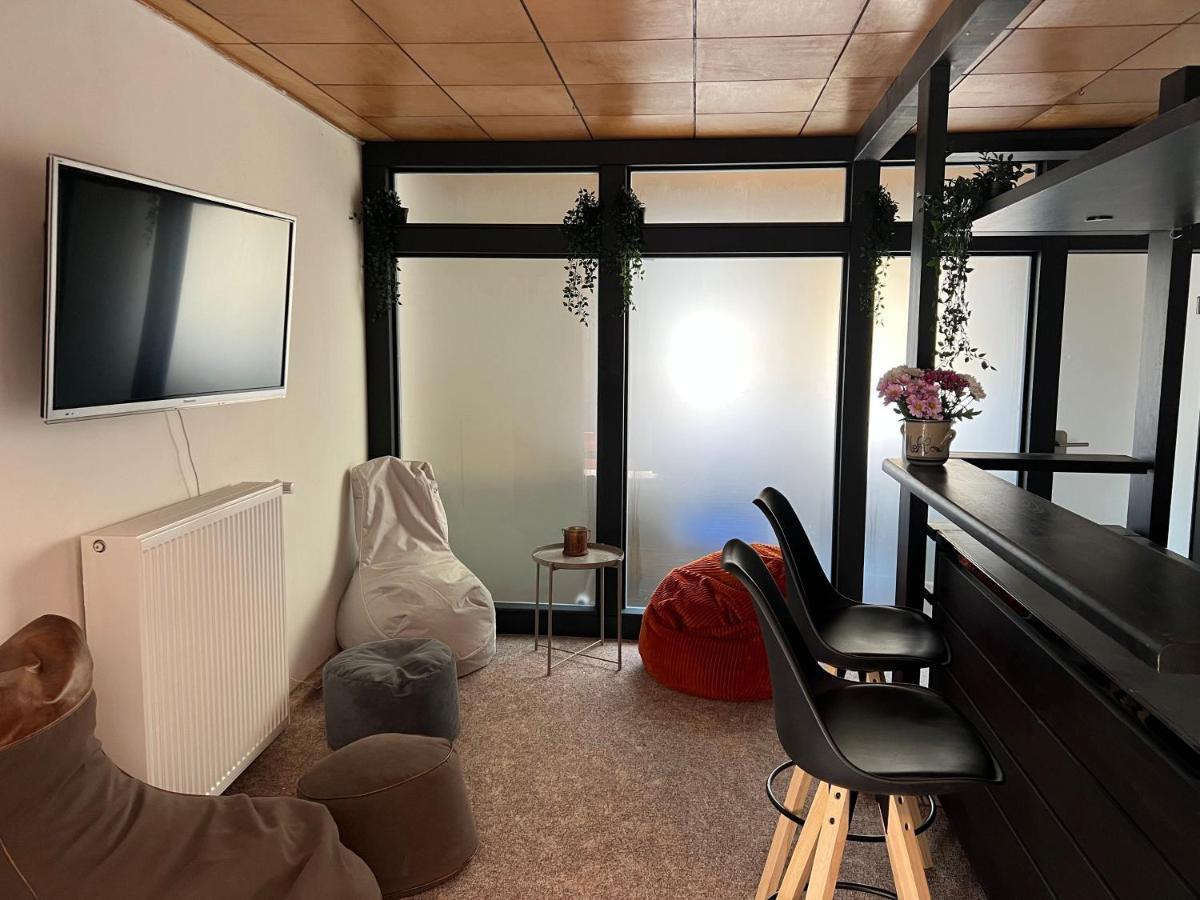 טאלה Pension Sternschnuppe, Treseburg Harz, Unmittelbar Am Wasser מראה חיצוני תמונה