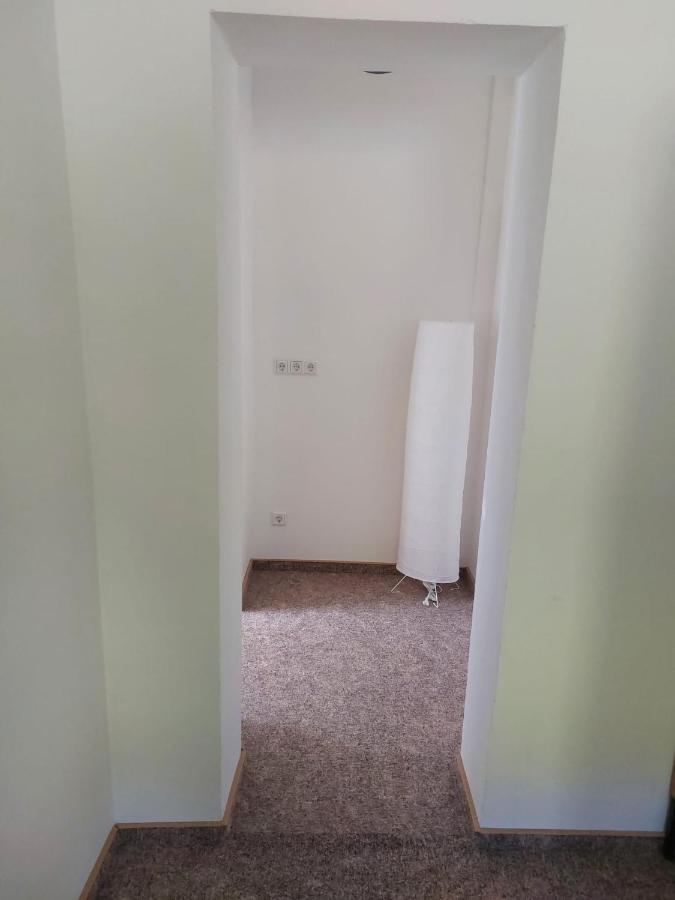 טאלה Pension Sternschnuppe, Treseburg Harz, Unmittelbar Am Wasser מראה חיצוני תמונה