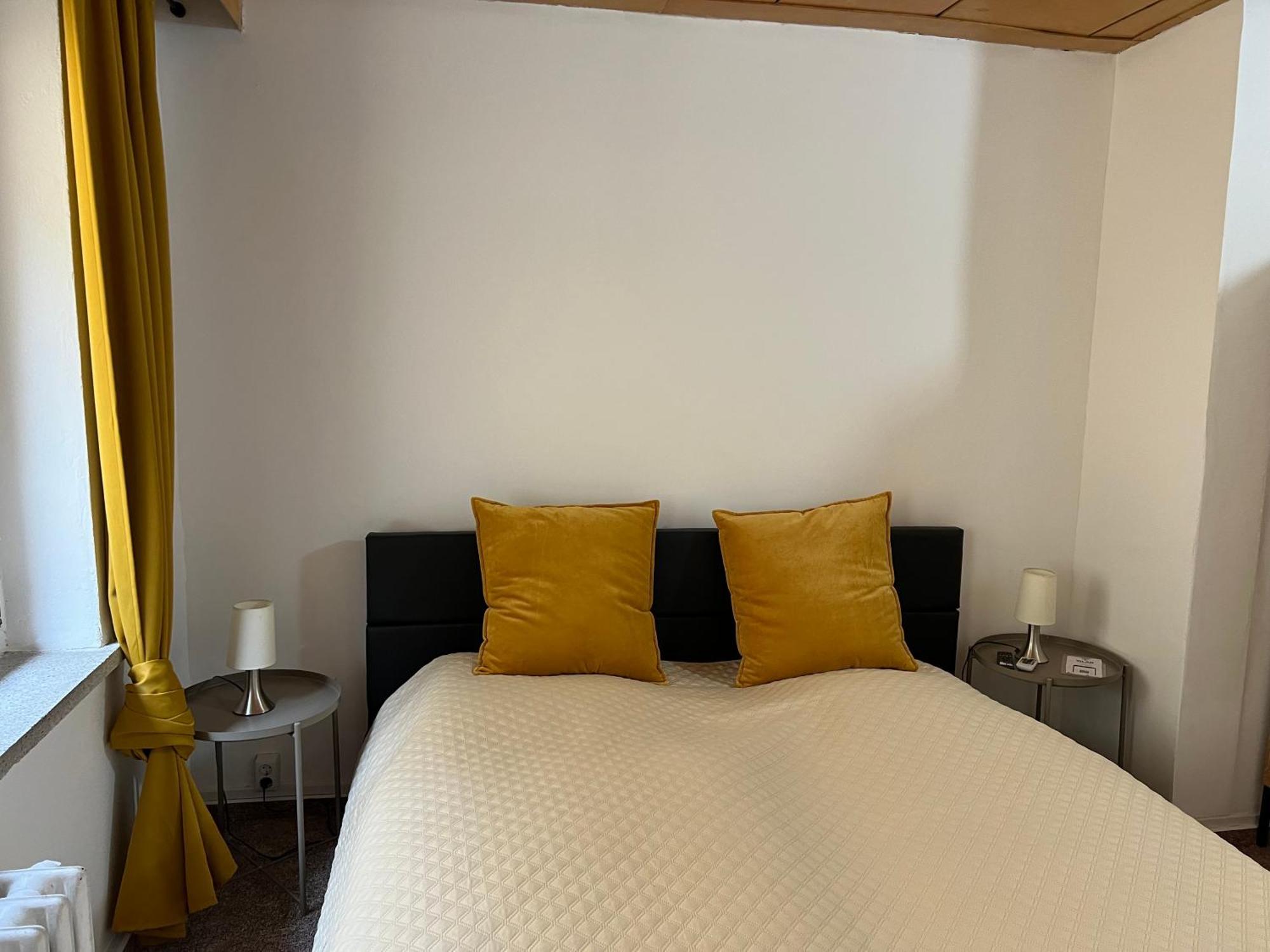 טאלה Pension Sternschnuppe, Treseburg Harz, Unmittelbar Am Wasser מראה חיצוני תמונה
